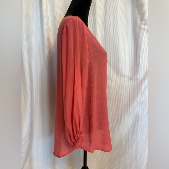 Liz Claiborne pink v-neck sheer blouse size large - Picture 5 of 8